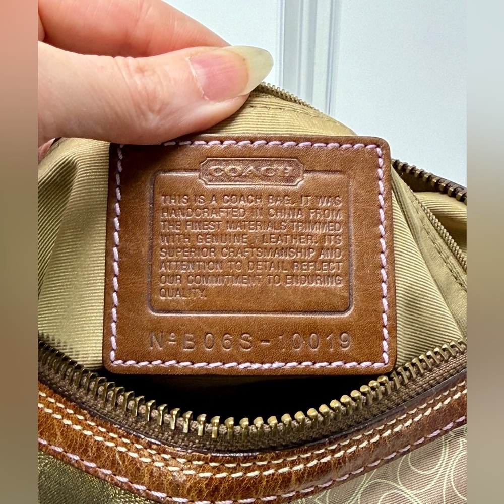 Coach Patchwork Shoulder Bag with Signature Design and Suede & Metallic - Picture 9 of 13